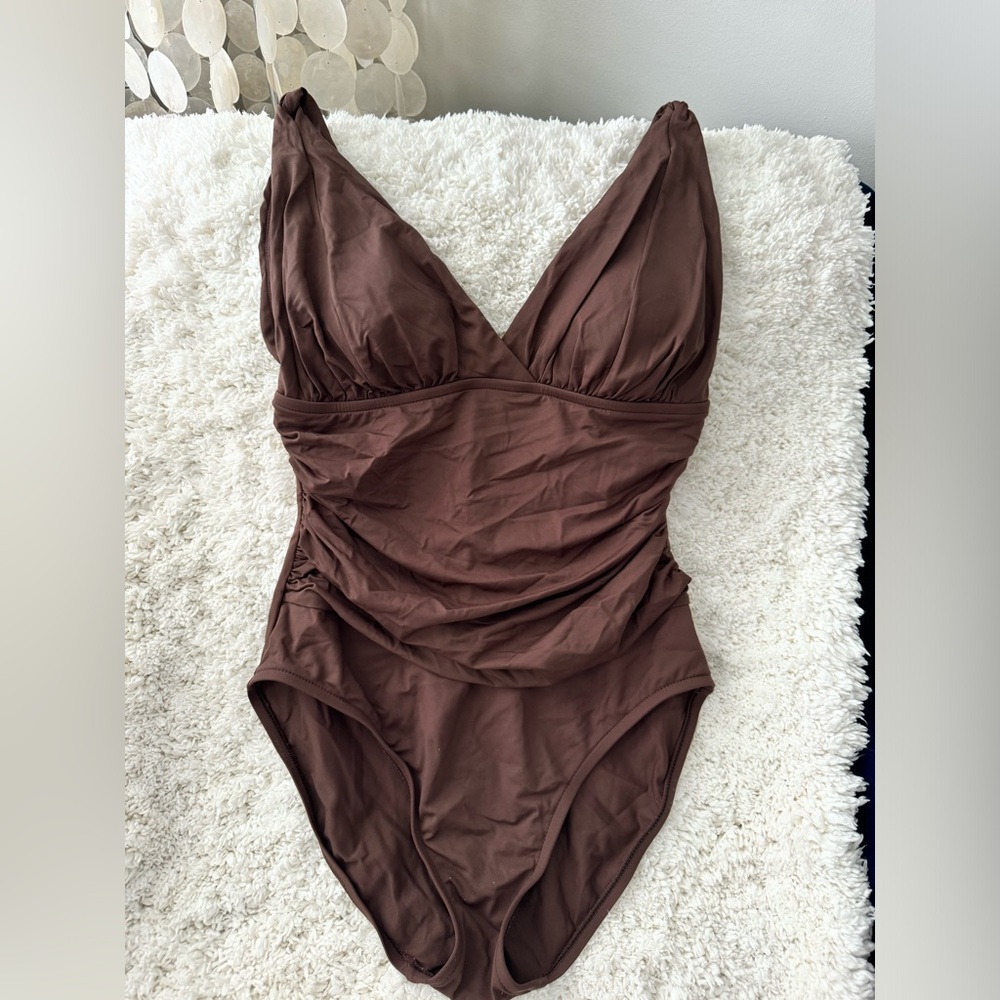 One piece swimsuit